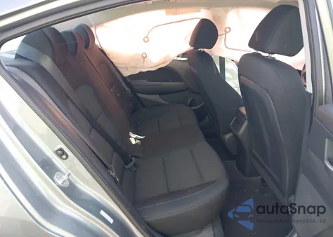 2019 Hyundai Elantra Sel/Value/Limited z USA, uszkodzony, nr VIN KMHD84LF1KU786190